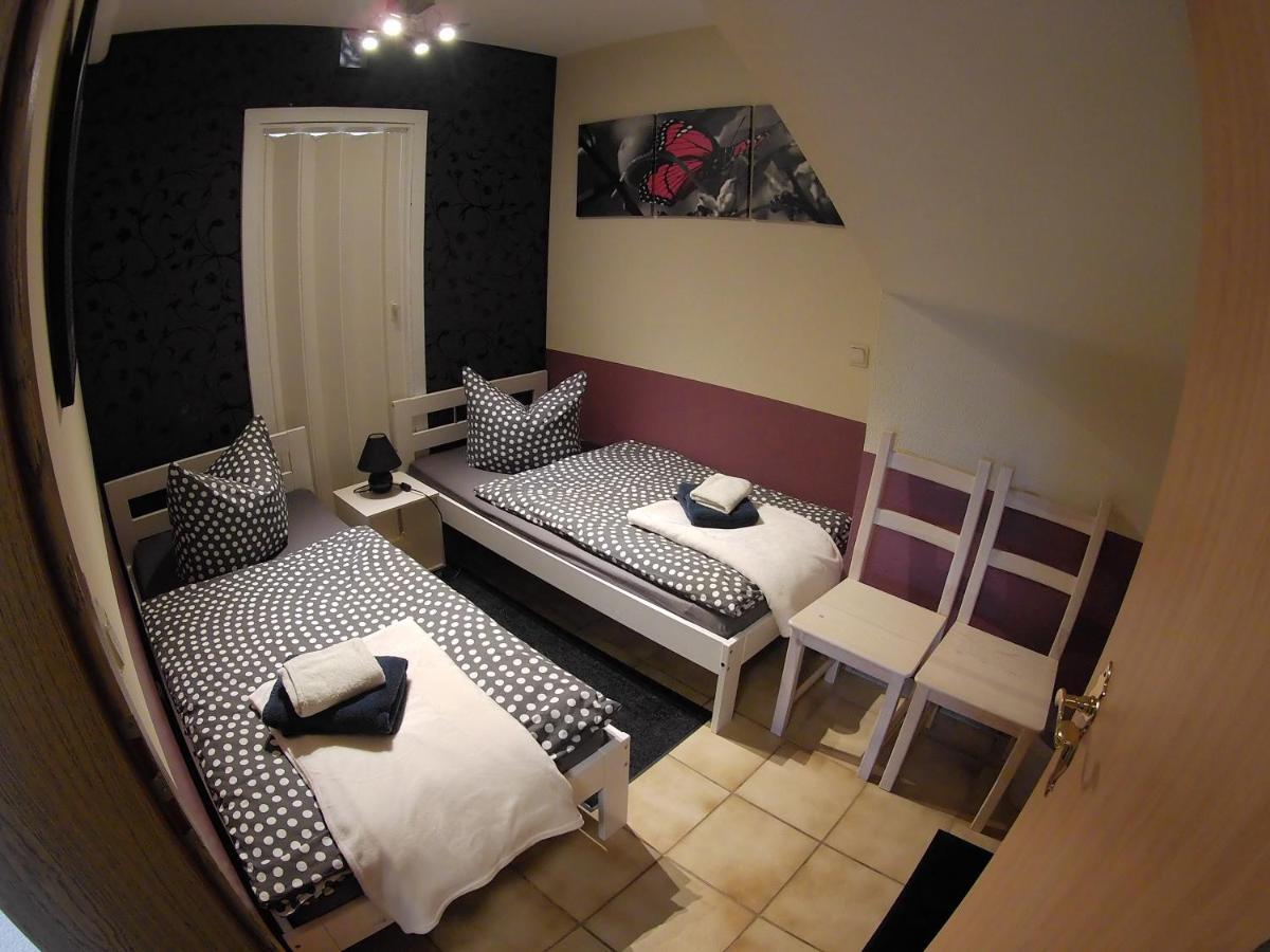 Haus Mohr - Ferienwohnung Im Taunus Weilmunster Luaran gambar